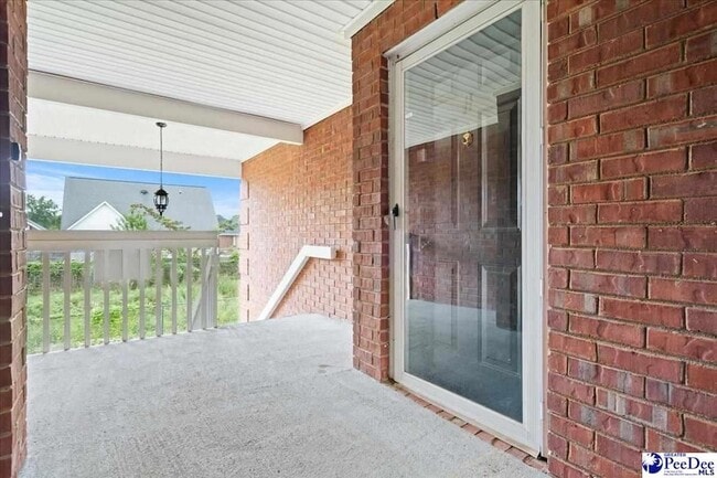 529 3rd Loop Rd in Florence, SC - Foto de edificio - Building Photo