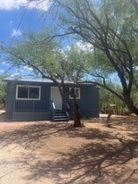 1512 E Benson Airport Rd in Benson, AZ - Building Photo