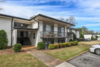 1794 S Lumpkin St, Unit 1 in Athens, GA - Building Photo - Building Photo