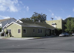 822 E 20th St in Long Beach, CA - Building Photo - Building Photo