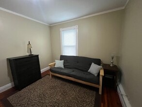 9 Lafayette St in Lewiston, ME - Foto de edificio - Building Photo