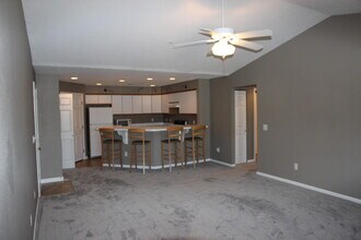 1376 Heatherwood Ln in Ann Arbor, MI - Building Photo - Building Photo