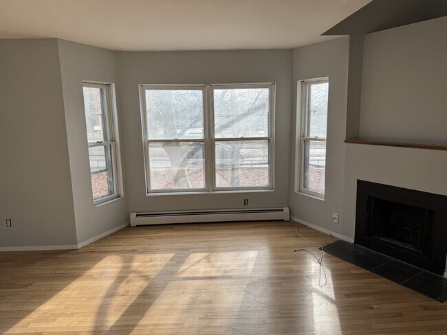 125 Union St in Poughkeepsie, NY - Building Photo - Building Photo
