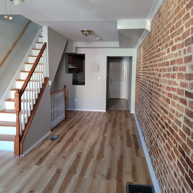 1607 Cole St in Baltimore, MD - Foto de edificio - Building Photo