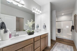 Majestic Villas in Rathdrum, ID - Foto de edificio - Building Photo