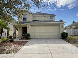 13518 Fladgate Mark Drive in Riverview, FL - Building Photo