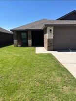 1917 140th St in Lubbock, TX - Building Photo