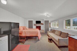 3511 Broad Rock Blvd, Unit #5 in Richmond, VA - Building Photo