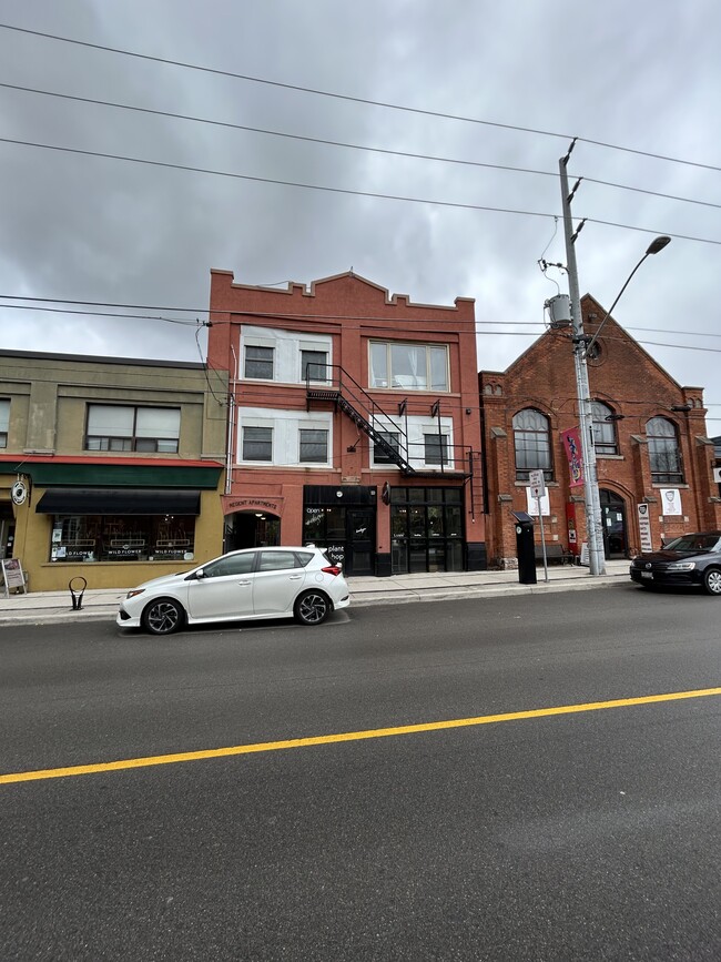 Building Photo