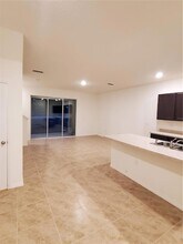 366 Feltrim Reserve Blvd in Davenport, FL - Foto de edificio - Building Photo