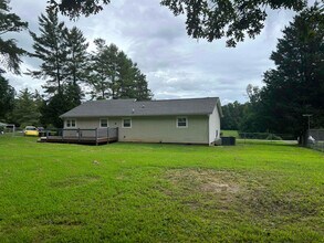 436 Riverdale Rd in Mocksville, NC - Foto de edificio - Building Photo