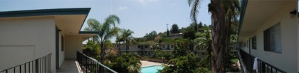 The Palms Apartments in Santa Barbara, CA - Building Photo - Building Photo