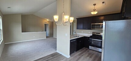 508 Timber Pointe Dr in Joliet, IL - Building Photo - Building Photo