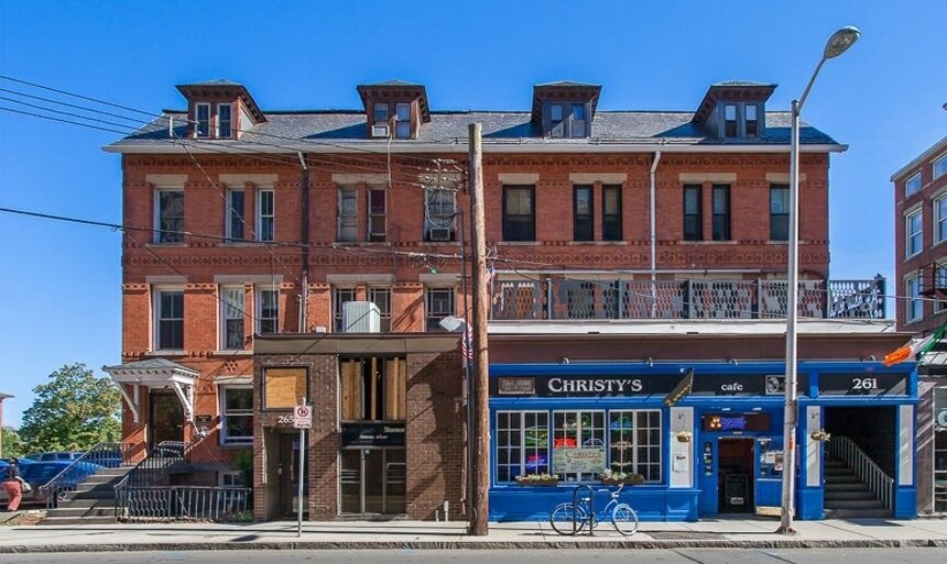 261 Orange in New Haven, CT - Foto de edificio
