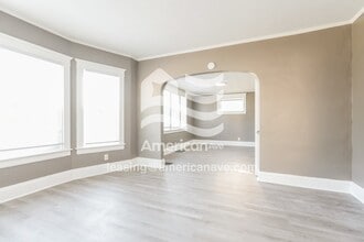 250 Studebaker St in South Bend, IN - Building Photo - Building Photo