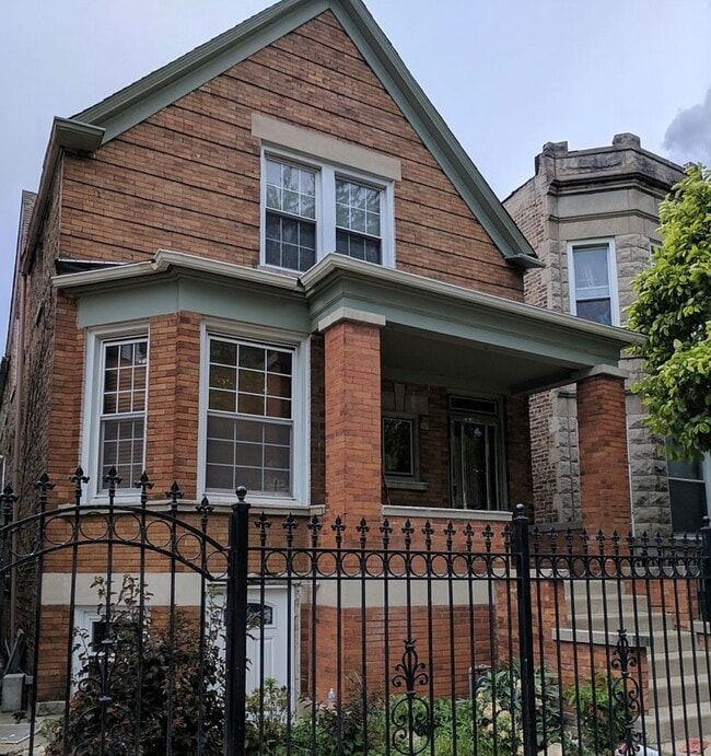 1628 N Central Park Ave, Unit 1ST FL