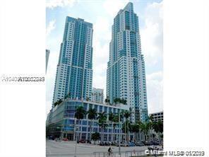 244 Biscayne Blvd in Miami, FL - Building Photo