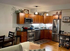 432 Norfolk St in Somerville, MA - Building Photo - Building Photo
