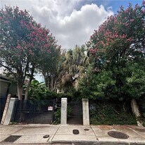 837 Governor Nicholls St in New Orleans, LA - Building Photo