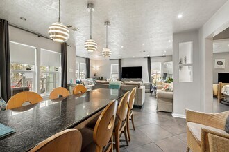 5219 Avenue Q in Galveston, TX - Building Photo - Building Photo