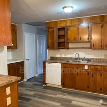 2528 Burbank Pl in Macon, GA - Building Photo - Building Photo