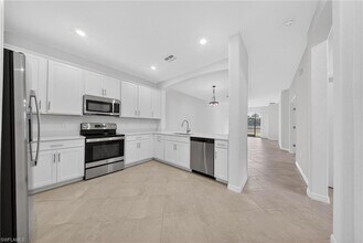 2220 Dragonfruit Wy in Naples, FL - Building Photo - Building Photo