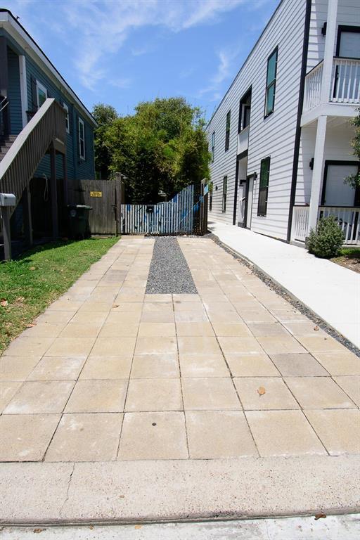 property at 922 Avenue L