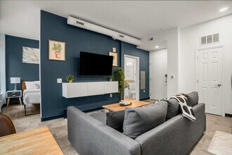 209 9th St in Pittsburgh, PA - Building Photo - Building Photo