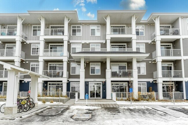 300-300 Auburn Meadows Common SE in Calgary, AB - Building Photo - Building Photo