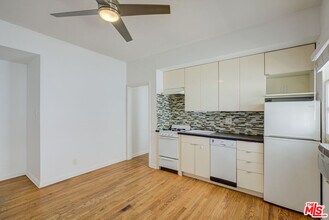967 N Doheny Dr in West Hollywood, CA - Building Photo - Building Photo
