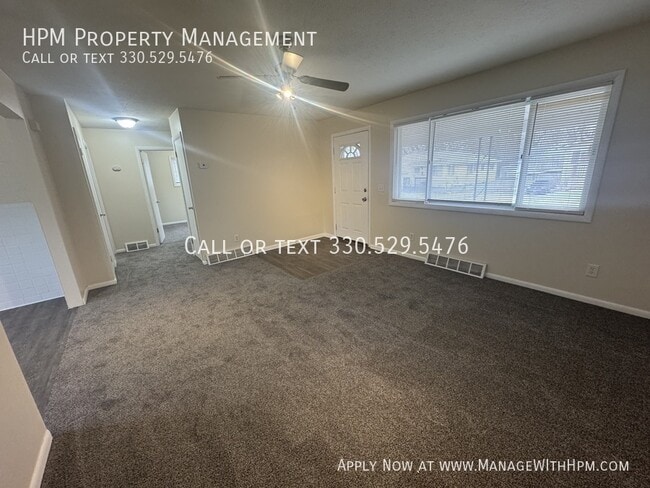 1325 Vermont Pl NE in Canton, OH - Building Photo - Building Photo