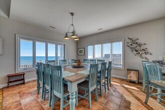 1821 N Shore Dr in Surf City, NC - Building Photo - Building Photo