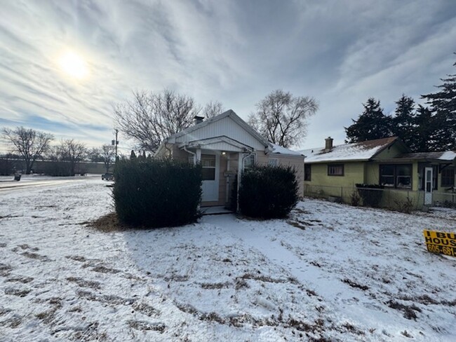 1317 E 12th St in Sioux Falls, SD - Building Photo - Building Photo