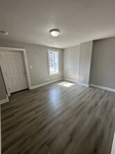 6507 Old Marshall Rd in Upper Darby Township, PA - Building Photo - Building Photo