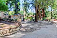 140 Hillside Ave in Ben Lomond, CA - Foto de edificio - Building Photo