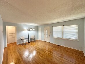 5343 NW Glenn Ave in Lawton, OK - Building Photo - Building Photo