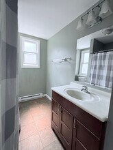 93 Broad St in Norwich, CT - Building Photo - Building Photo
