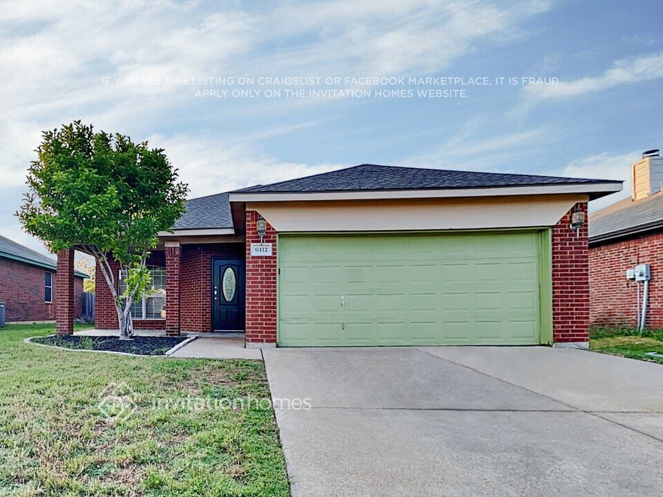 6412 Rainwater Way in Fort Worth, TX - Building Photo