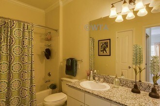 9914 Military Dr W in San Antonio, TX - Building Photo - Building Photo