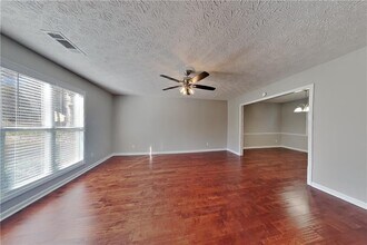 1160 Creekwood Cove in Lawrenceville, GA - Building Photo - Building Photo