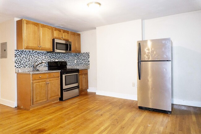 2989 Washington St, Unit 2 in Boston, MA - Building Photo - Building Photo