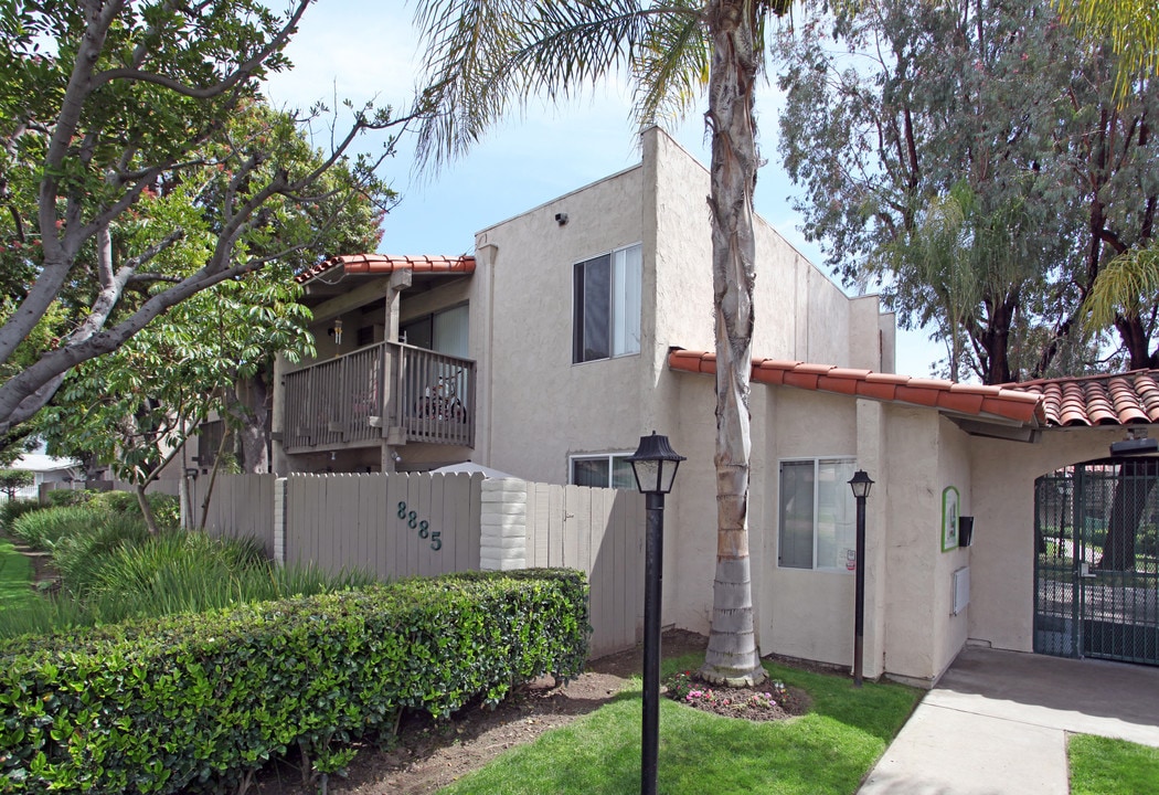 SPRING VALLEY APARTMENTS in Spring Valley, CA - Building Photo