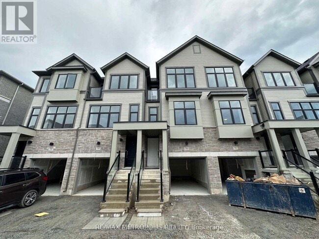 property at 783 Kootenay Path