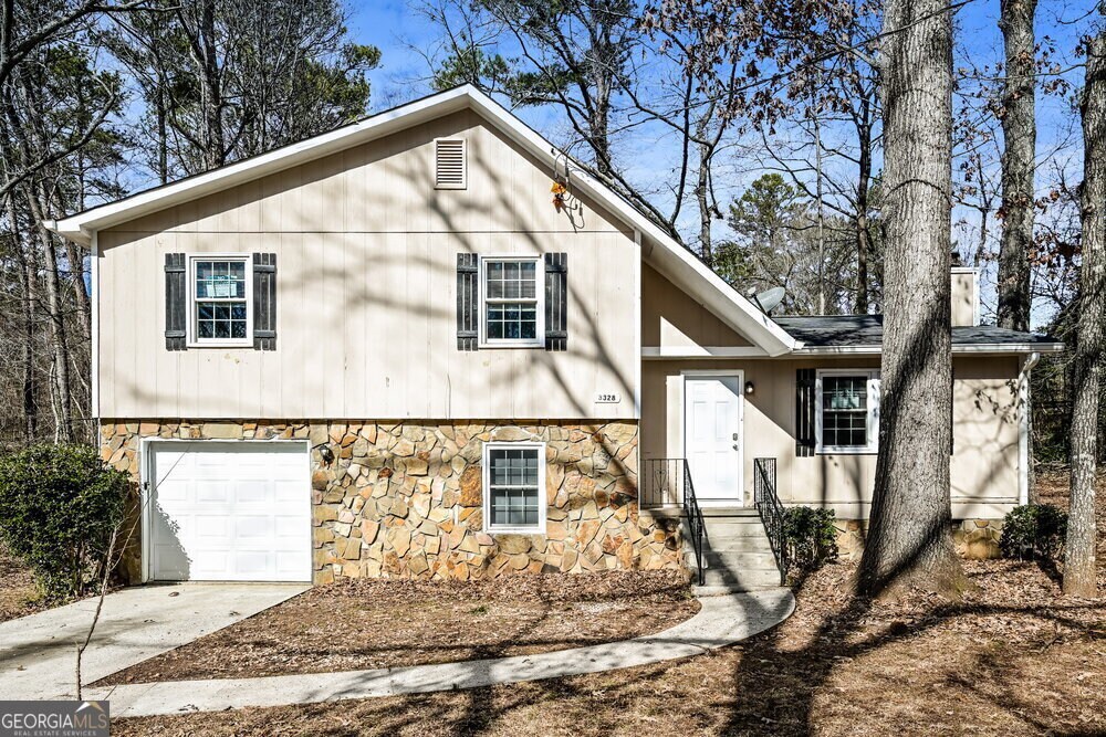 3328 Tarragon Dr in Decatur, GA - Building Photo