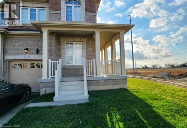 property at 70 Bushwood Trl