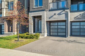 84 Salterton Cir in Vaughan, ON - Building Photo - Building Photo