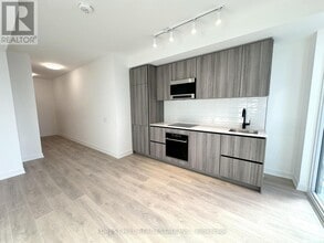 117 Broadway Ave in Toronto, ON - Building Photo - Building Photo