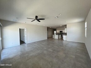 1168 W Falls Canyon Dr in Casa Grande, AZ - Building Photo - Building Photo