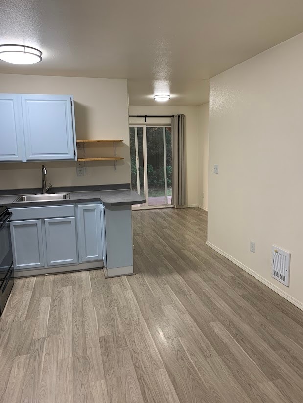 901 Mount Olympus Ave SE, Unit B in Ocean Shores, WA - Building Photo - Building Photo