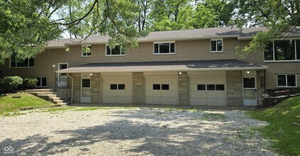 10016 E Troy Ave in Indianapolis, IN - Building Photo - Building Photo
